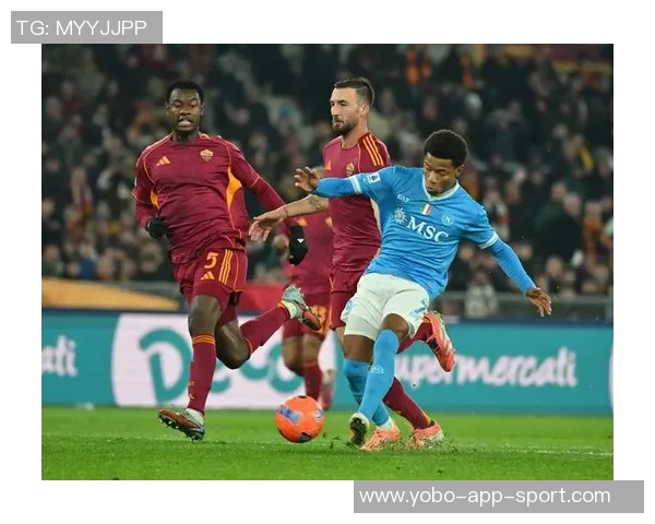 万名那不勒斯球迷现场助威罗马警方面临巨大安保压力